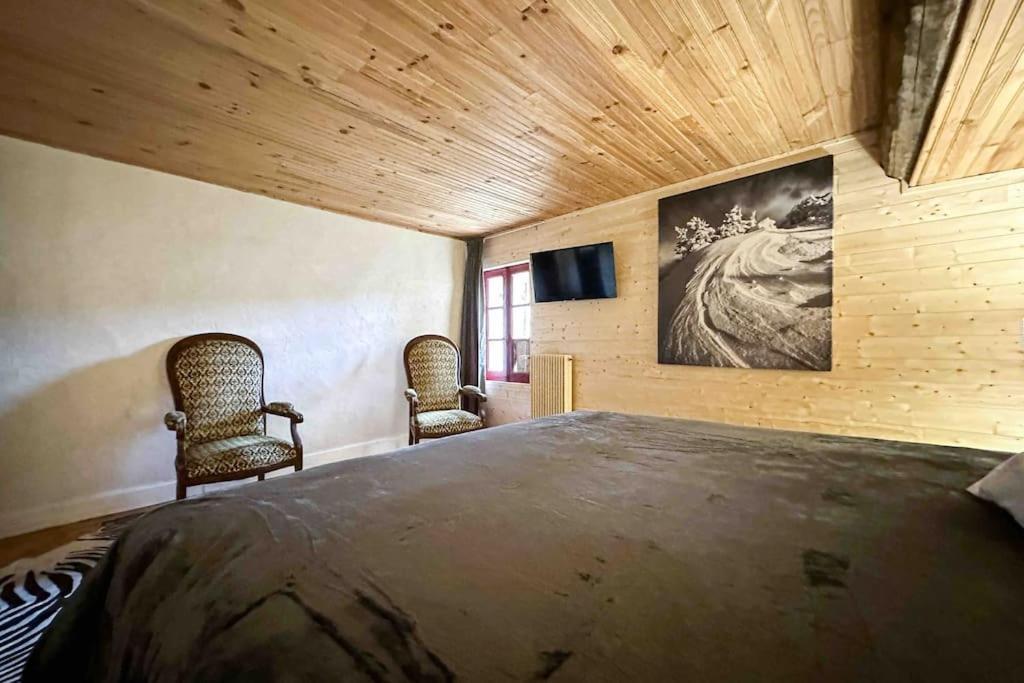 Ribera 1 - Beautiful Reformed House Parking Villa Formigueres Ngoại thất bức ảnh