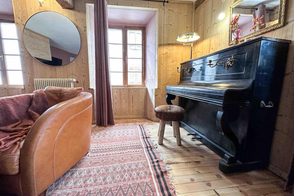 Ribera 1 - Beautiful Reformed House Parking Villa Formigueres Ngoại thất bức ảnh